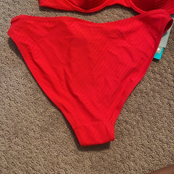 Brand new H&M bikini set!! Still has tags - Picture 3 of 11